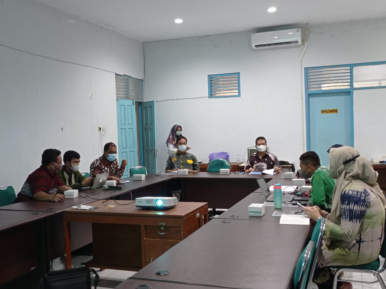Laporan_Akhir_Aplikasi_Pengelolaan_Irigasi_Berbasis_Integrated_Sistem_Irigasi_dan_Stakeholder.jpeg